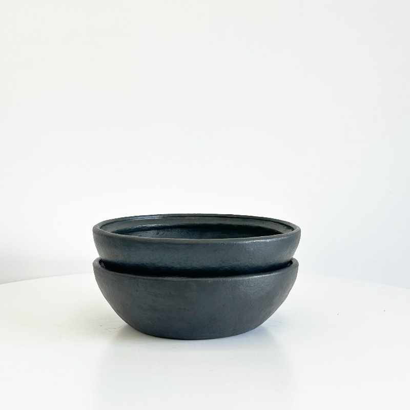 Tibetan Wood‑Fired Rimmed Bowl – 7.5 in Handmade