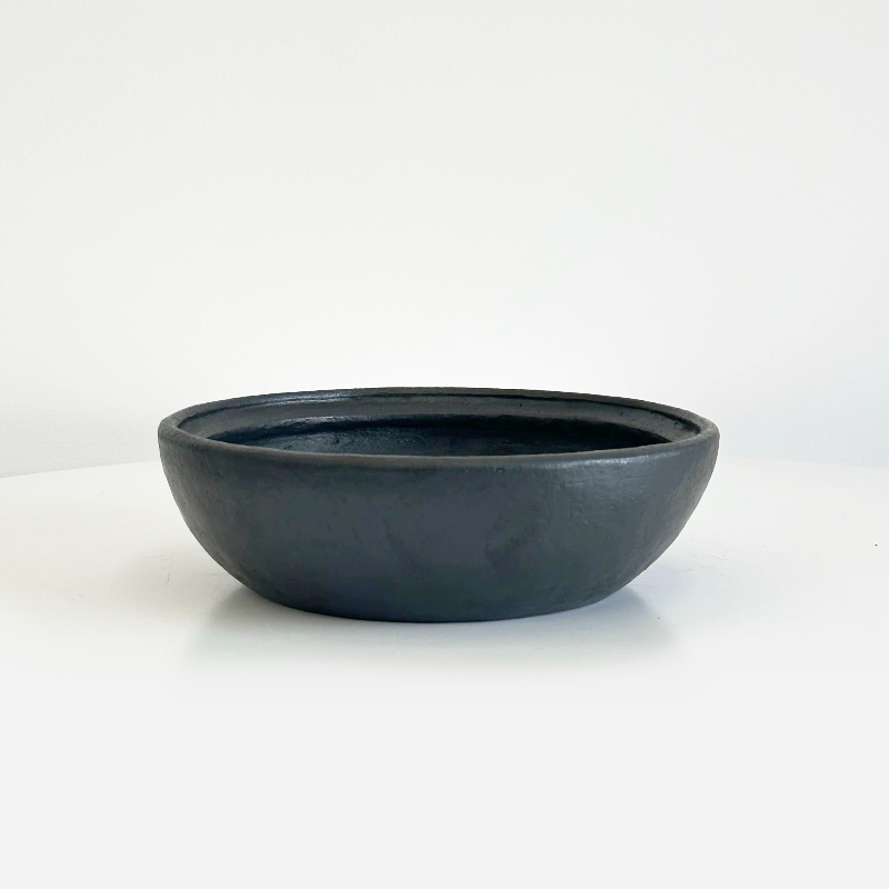 Tibetan Wood‑Fired Rimmed Bowl – 7.5 in Handmade