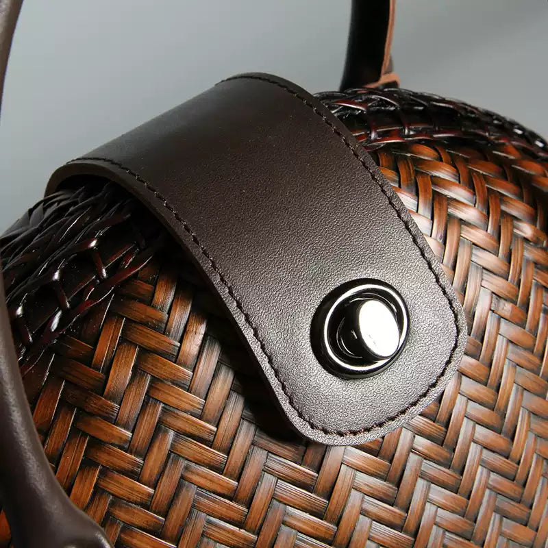 Handwoven Bamboo Shell Bag — Vintage-Inspired & Eco‑Chic
