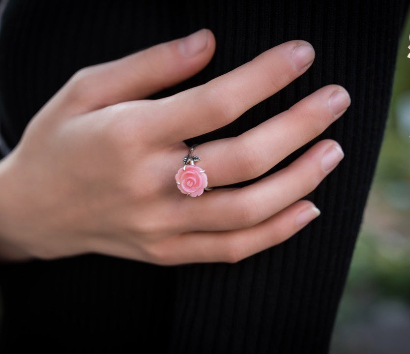 Queen Conch Rose Ring | 925 Silver, Turquoise / Red Agate