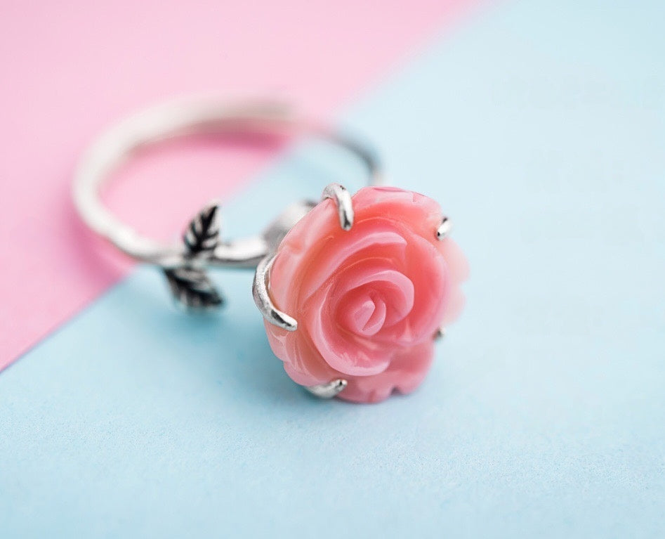 Queen Conch Rose Ring | 925 Silver, Turquoise / Red Agate