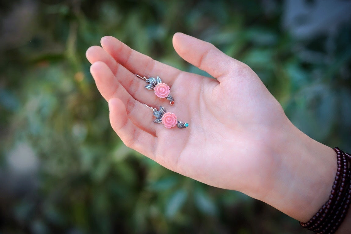 Queen Conch Rose Earrings | Rotating Sterling-Silver Love Blooms
