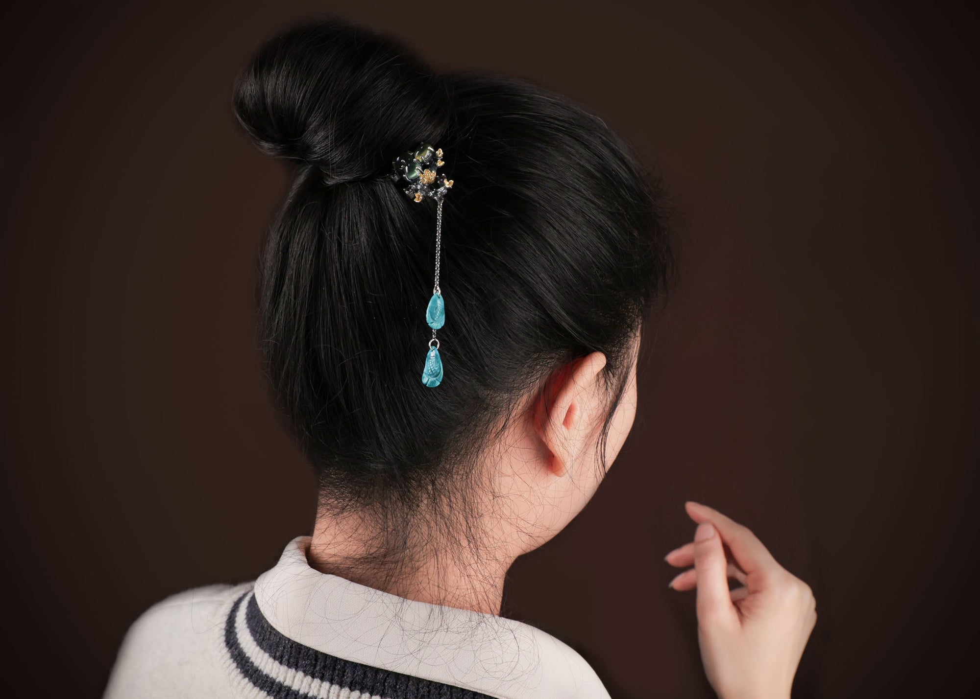 Grapevine Pisces Hairpin | Sterling Silver & Prehnite Drops