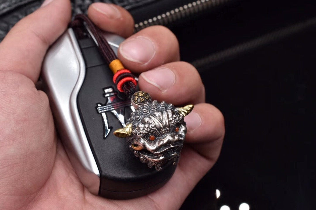 Tibetan Snow-Lion Guardian Pendant – Silver Bell & Feng-Shui Luck