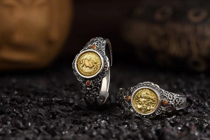 Eight Guardian Buddha Ring | 925 Silver, Brass & Agate
