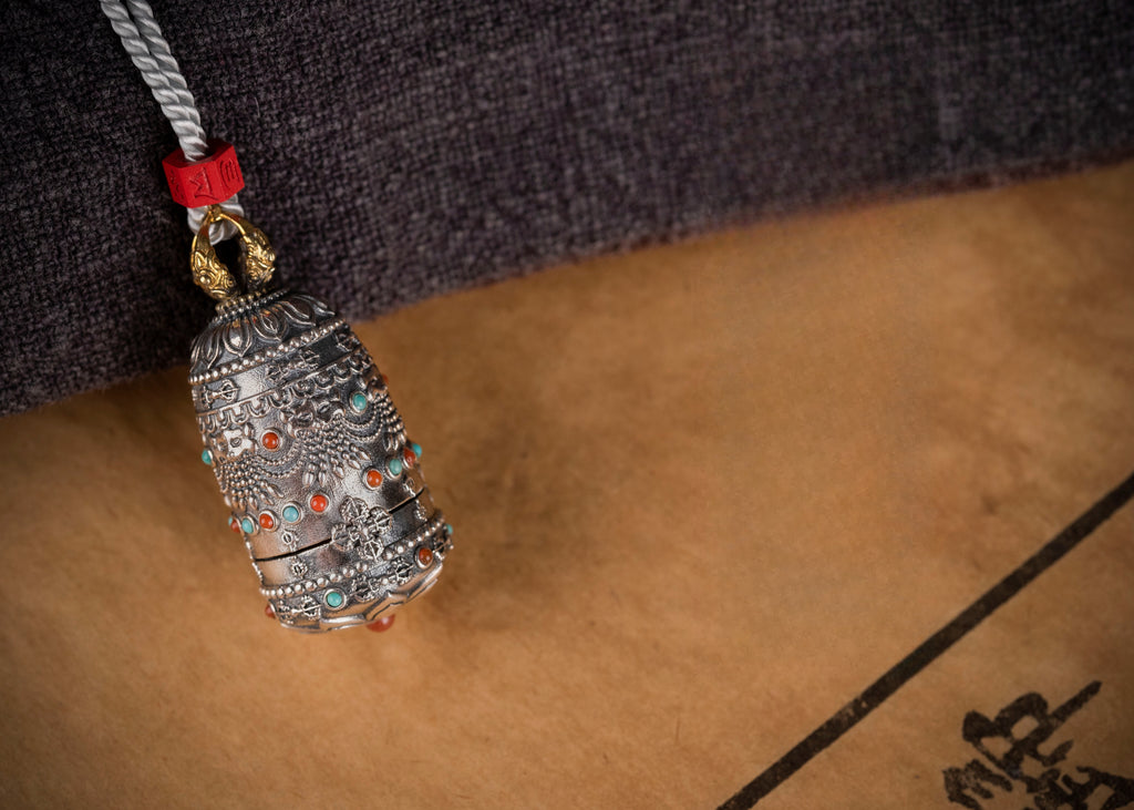Nine‑Bloom Secret Locket | Choose Your Deity in Sterling Silver