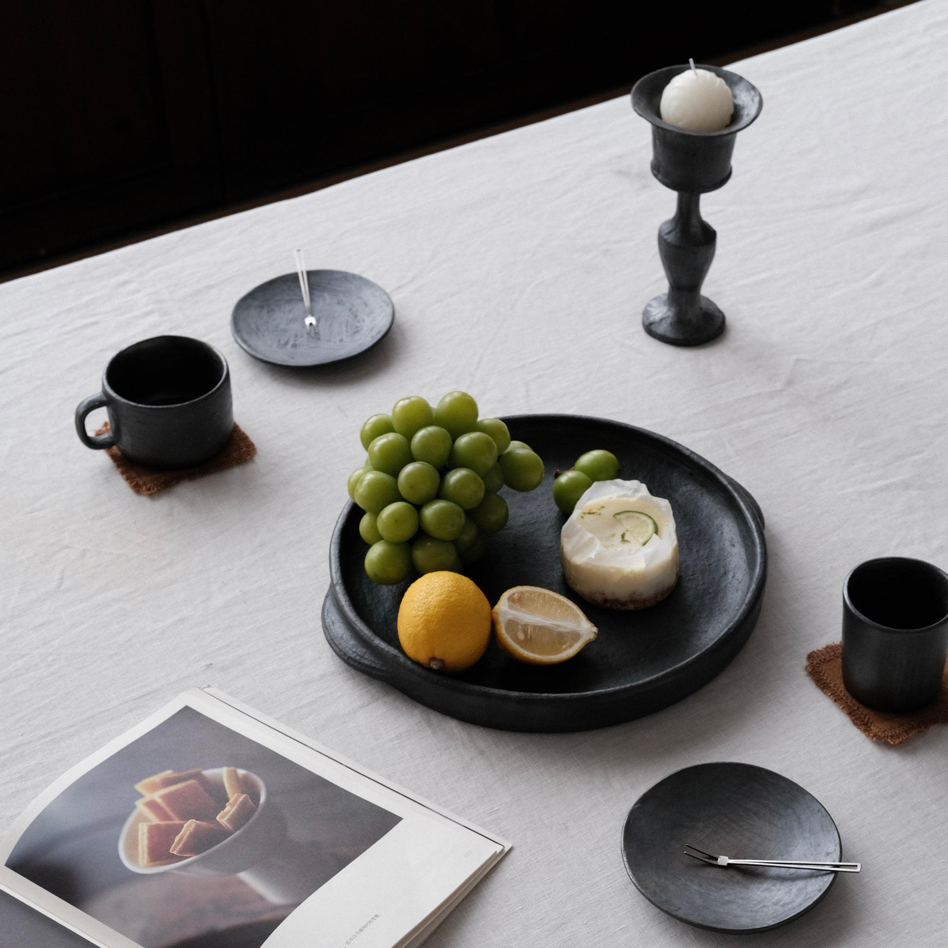 Tibetan Black Pottery  Double‑Ear Tray – Handmade Rustic Plate