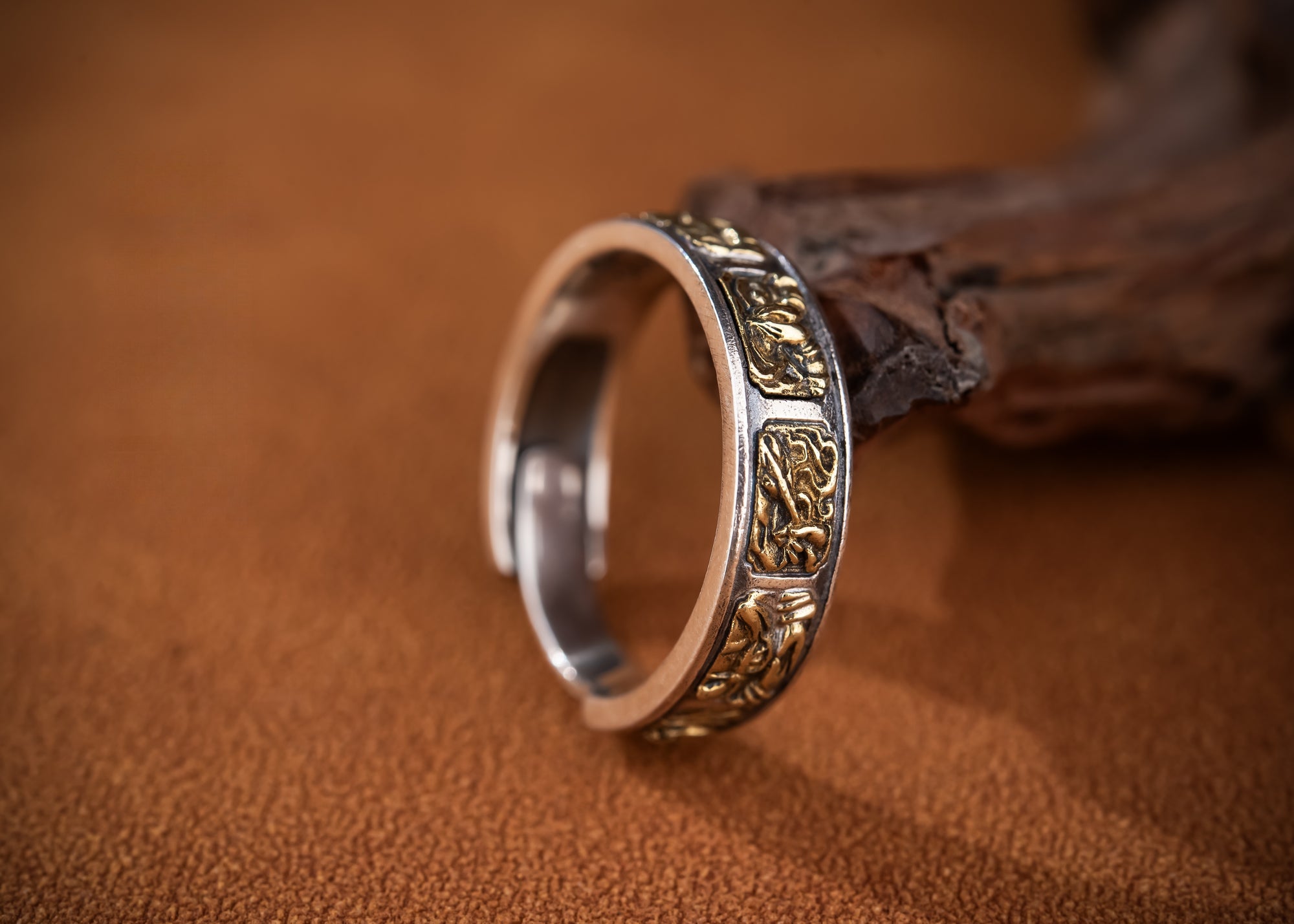 Eight Wealth Deities Guardian Ring | 925 Silver & Brass