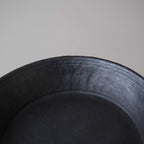 Tibetan Black Pottery Classic Dinner Plate – 8.7‑in Handmade