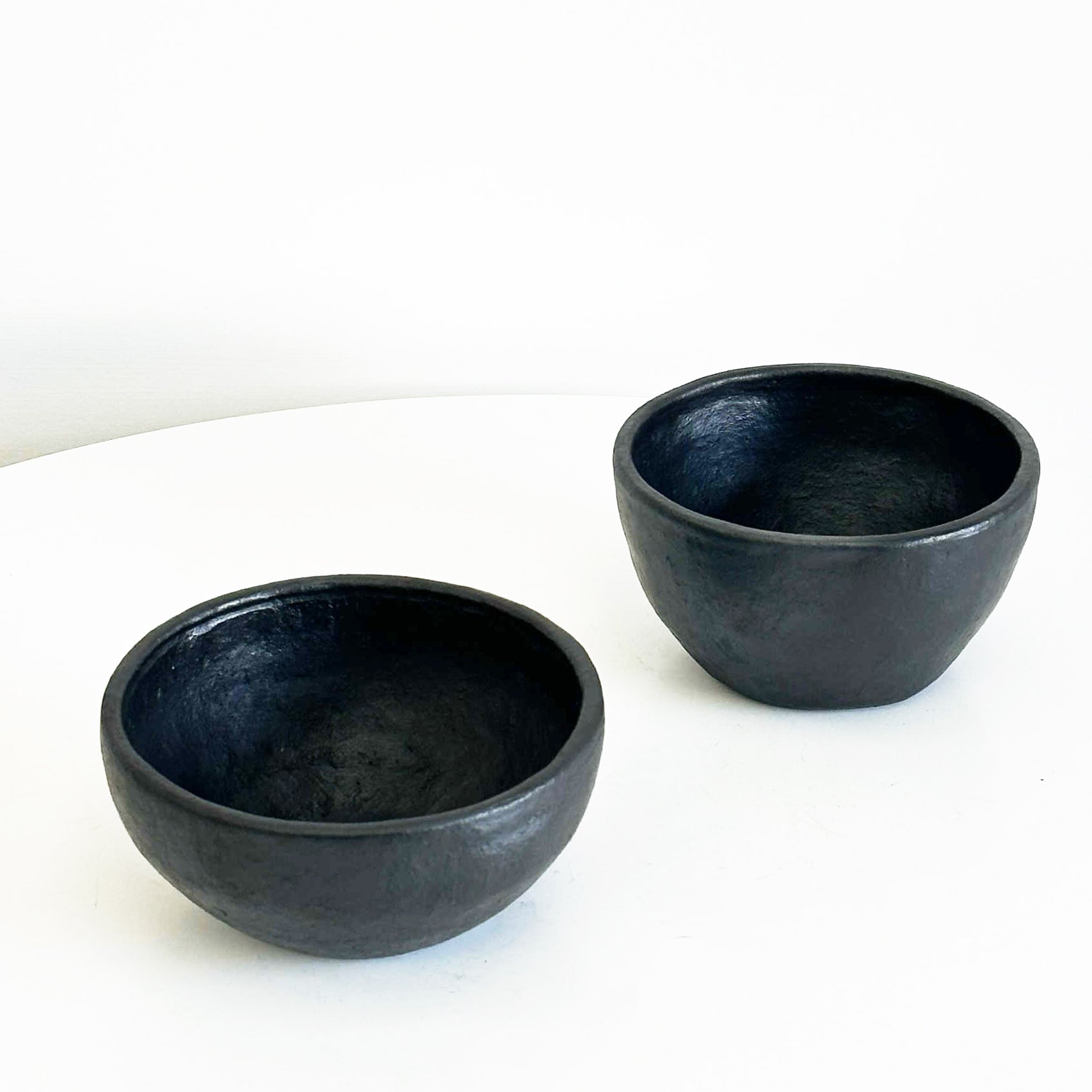 Tibetan Black Pottery Pebble Bowl – 4.7 in Oat / Yogurt