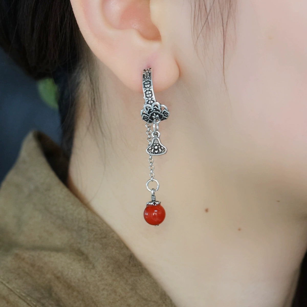 925 silver Tibetan long tassel Nanhong asymmetric earrings women's niche design high sense