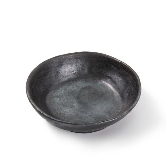 Tibetan Black Pottery Salad Bowl – Handmade 8‑in Rustic Dish
