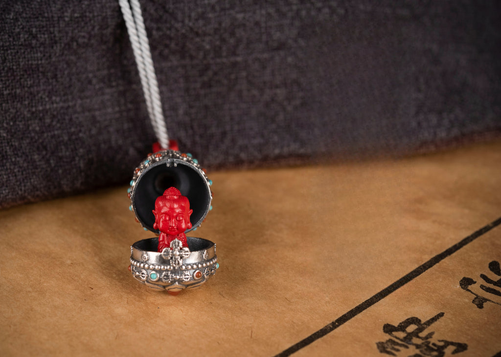 Nine‑Bloom Secret Locket | Choose Your Deity in Sterling Silver