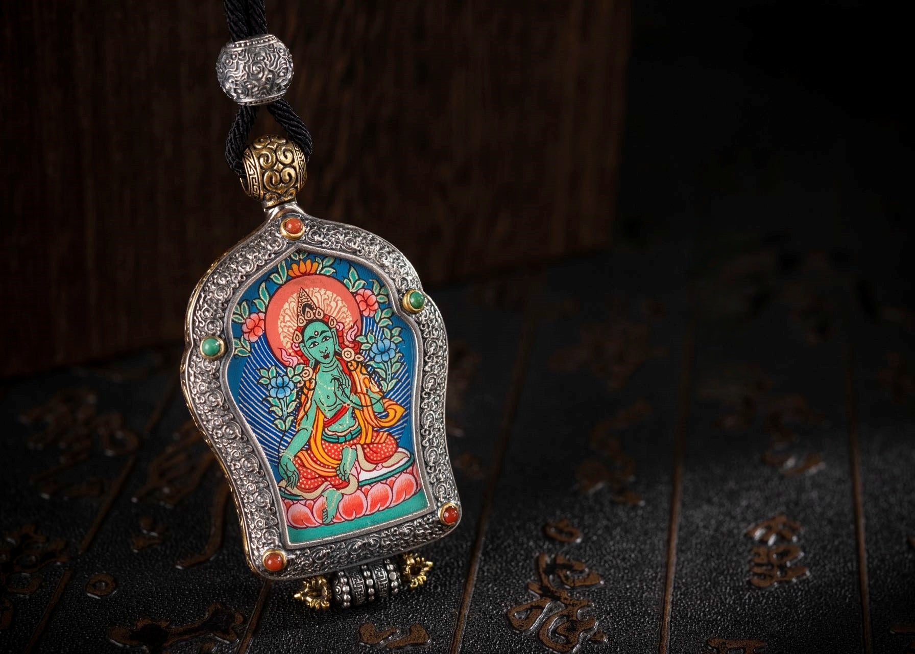 Hand‑Painted Thangka Amulet Necklace | 925 Silver & Rotating Dharma Wheel