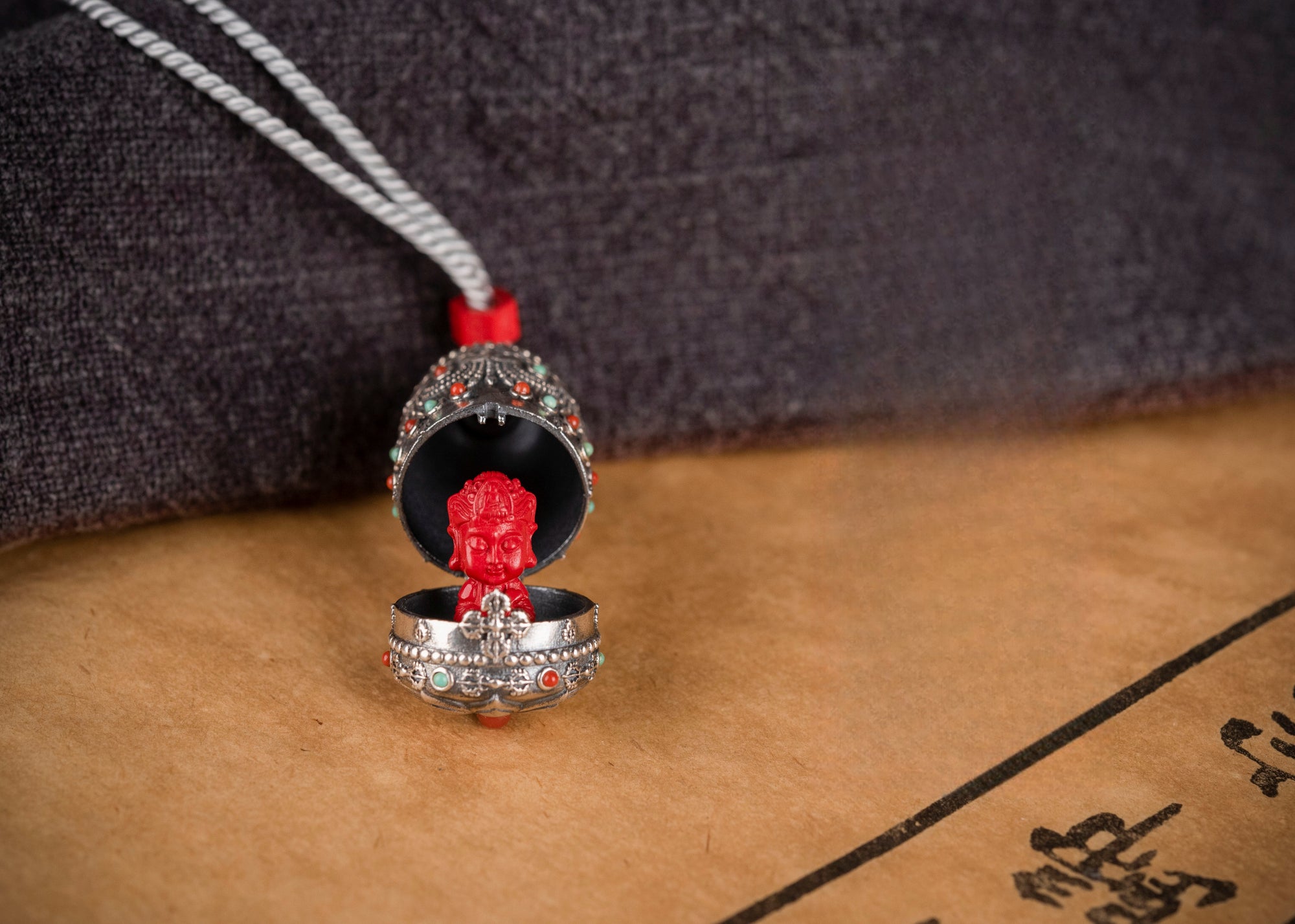 Nine‑Bloom Secret Locket | Choose Your Deity in Sterling Silver